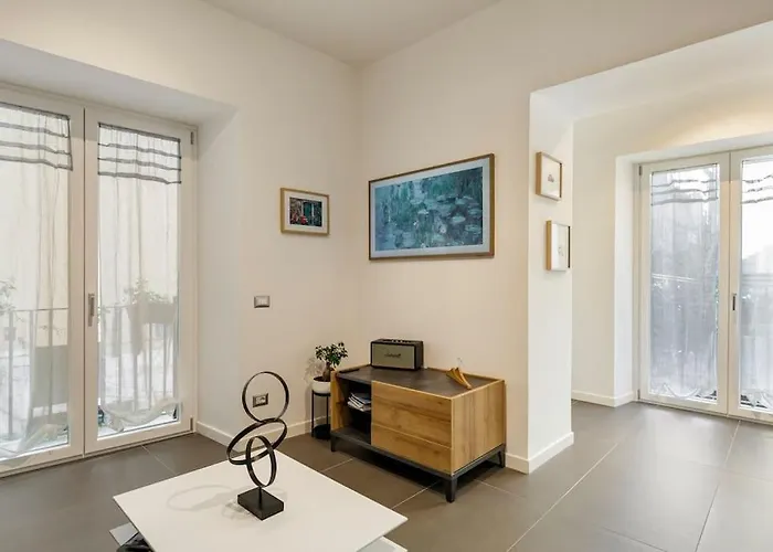 Casa Losito, Boutique Apartment 100 Mq In The Heart Of Naples!