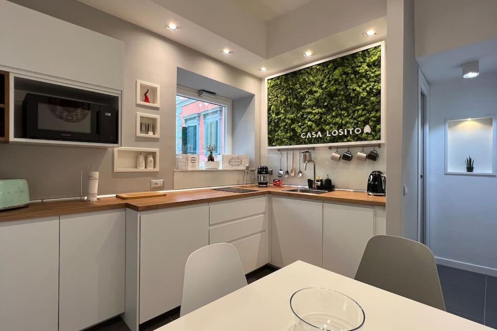 Casa Losito, Boutique 100 Mq In The Heart Of Naples!
