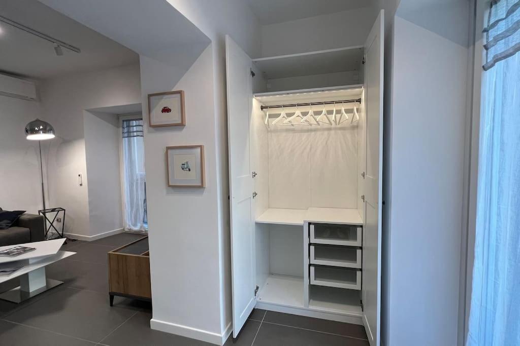 Casa Losito, Boutique 100 Mq In The Heart Of Naples! Appartamento