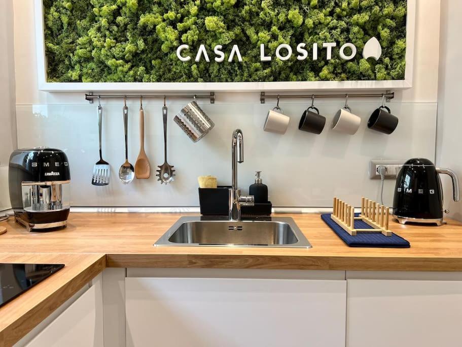Casa Losito, Boutique 100 Mq In The Heart Of Naples! * Napoli