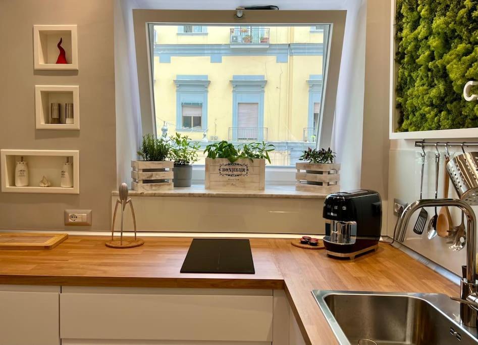 Casa Losito, Boutique 100 Mq In The Heart Of Naples!